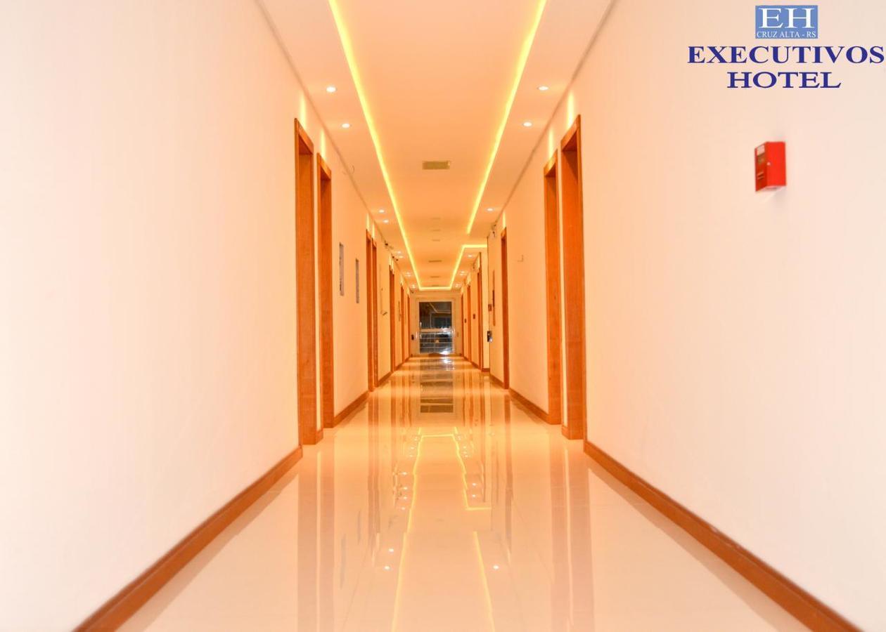 Executivos Hotel Крус-Алта Экстерьер фото