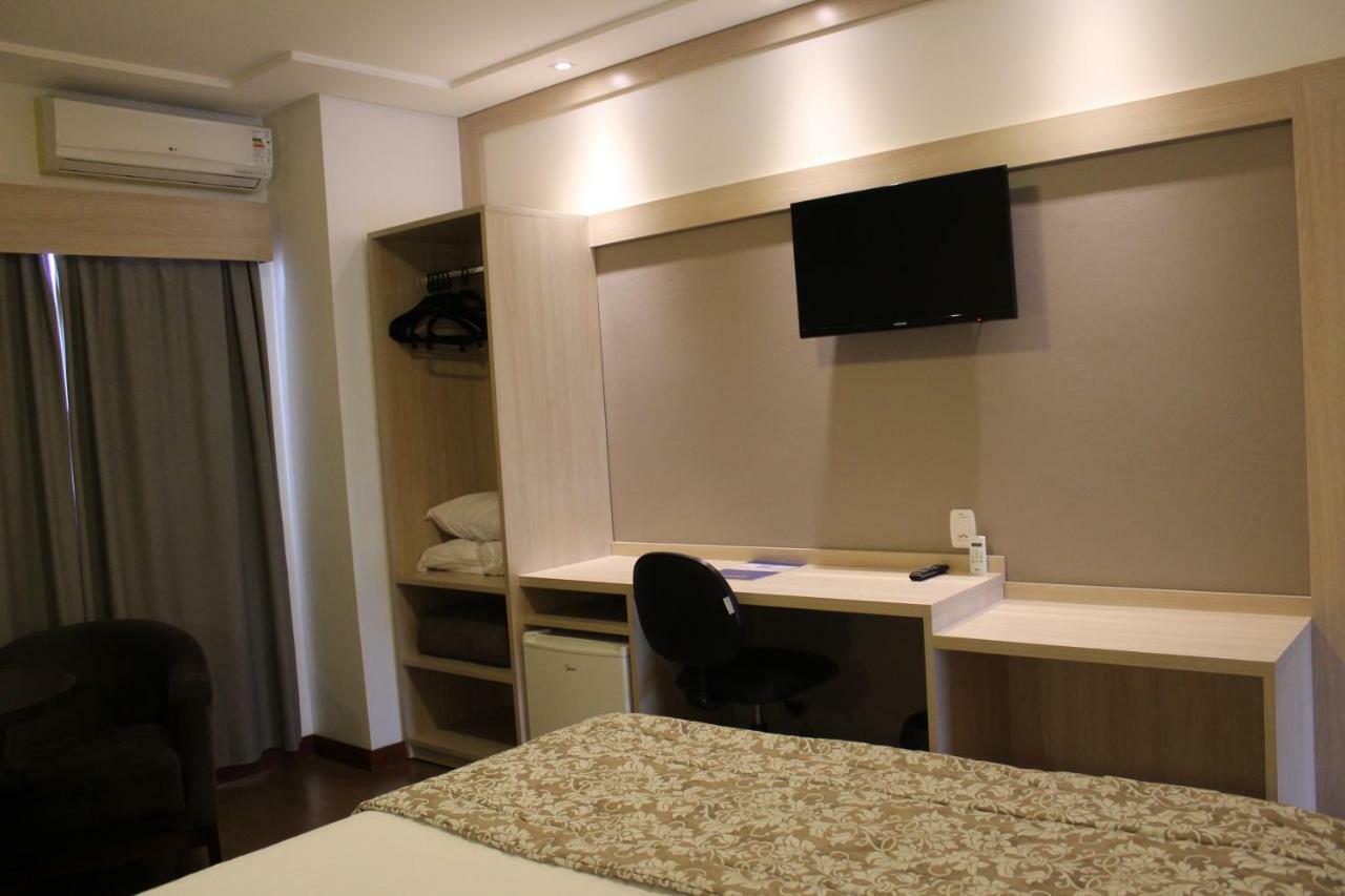 Executivos Hotel Крус-Алта Экстерьер фото
