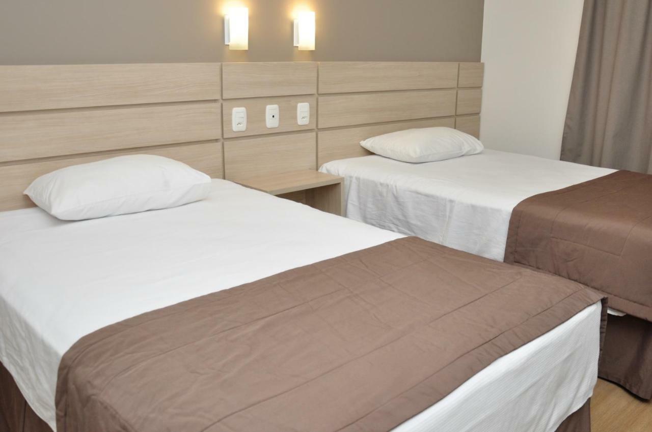 Executivos Hotel Крус-Алта Экстерьер фото